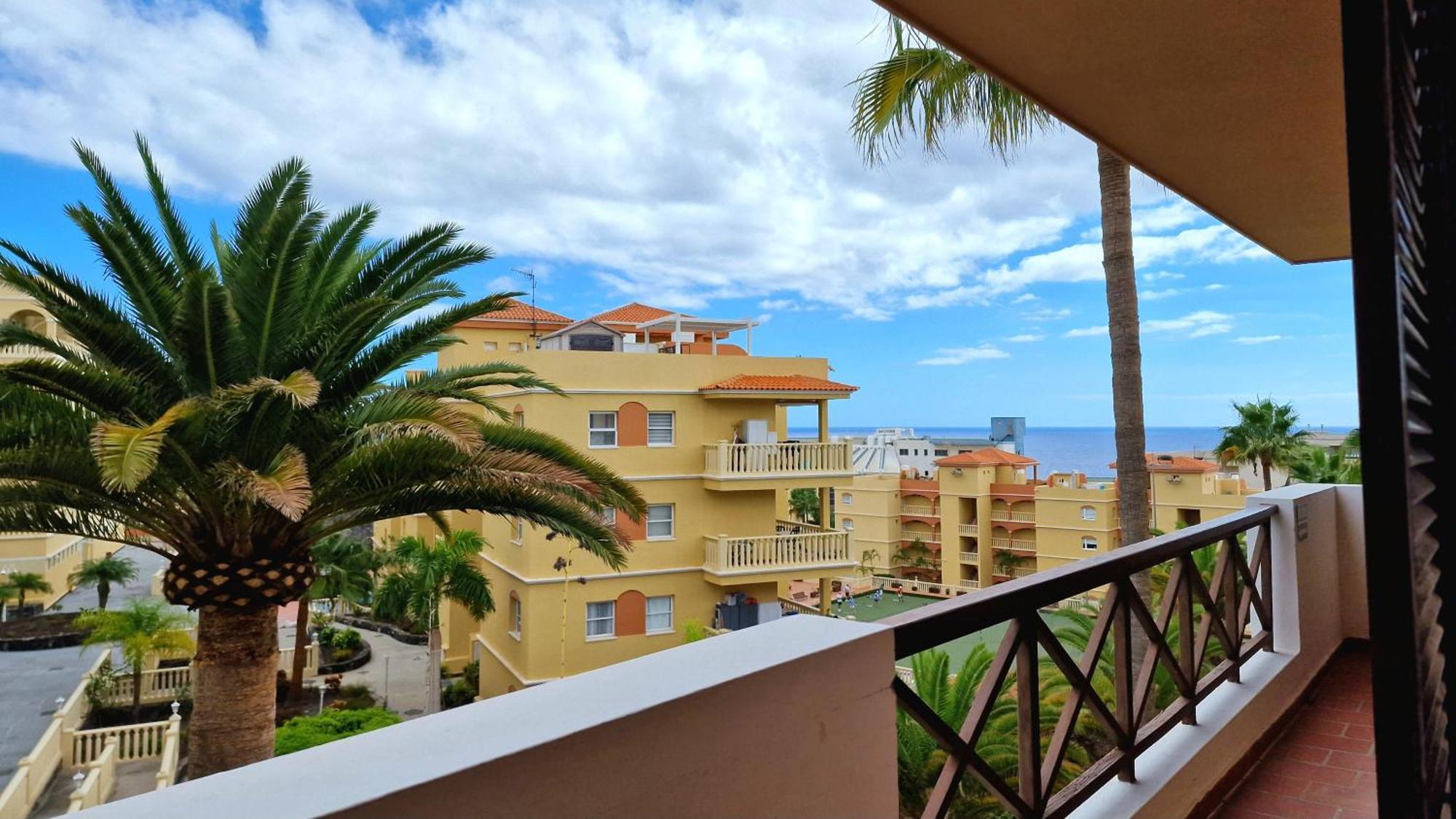 Strelitzia Apartment - Ocean View & Heated Pool San Miguel de Abona Exterior photo