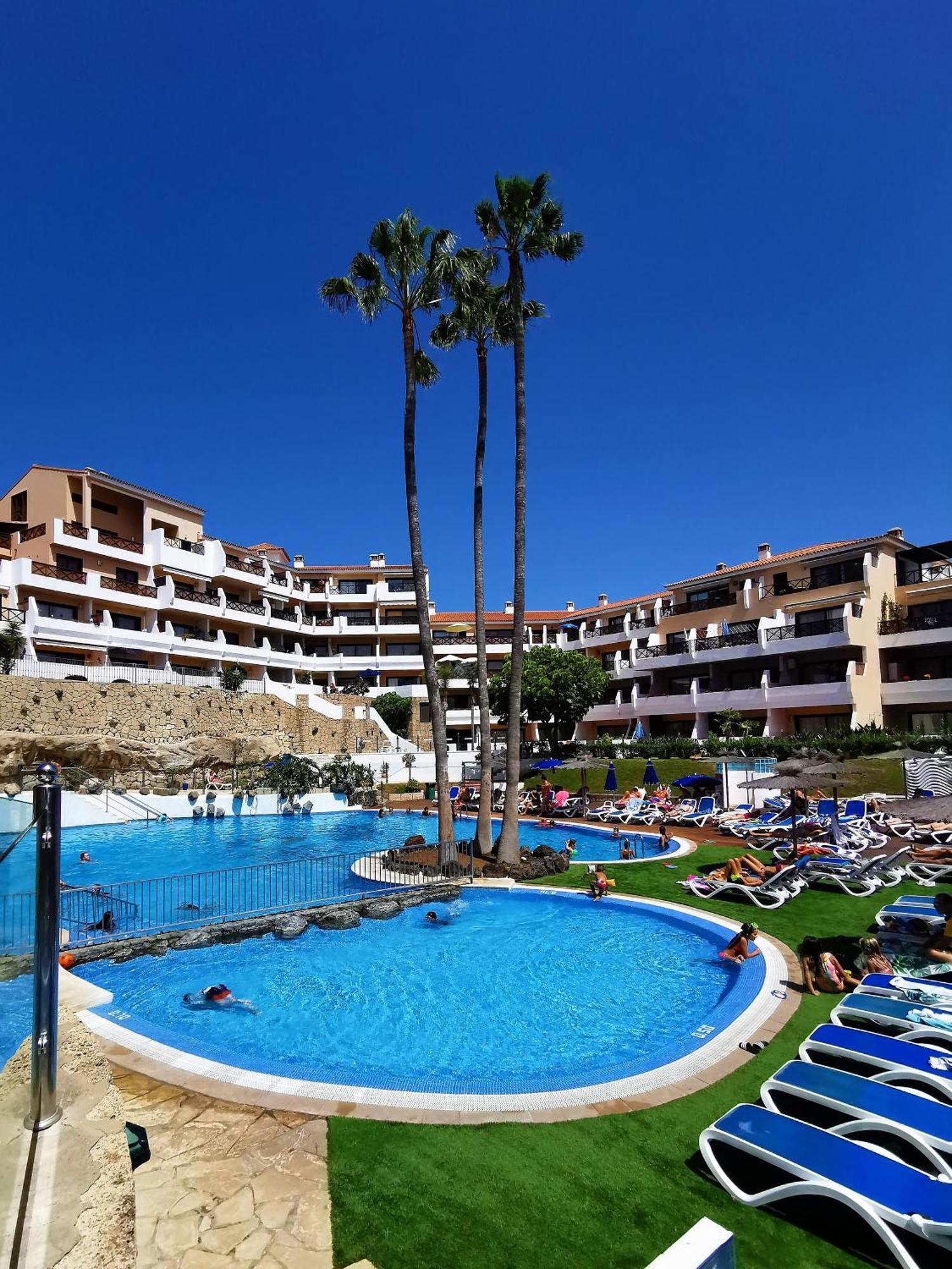 Strelitzia Apartment - Ocean View & Heated Pool San Miguel de Abona Exterior photo