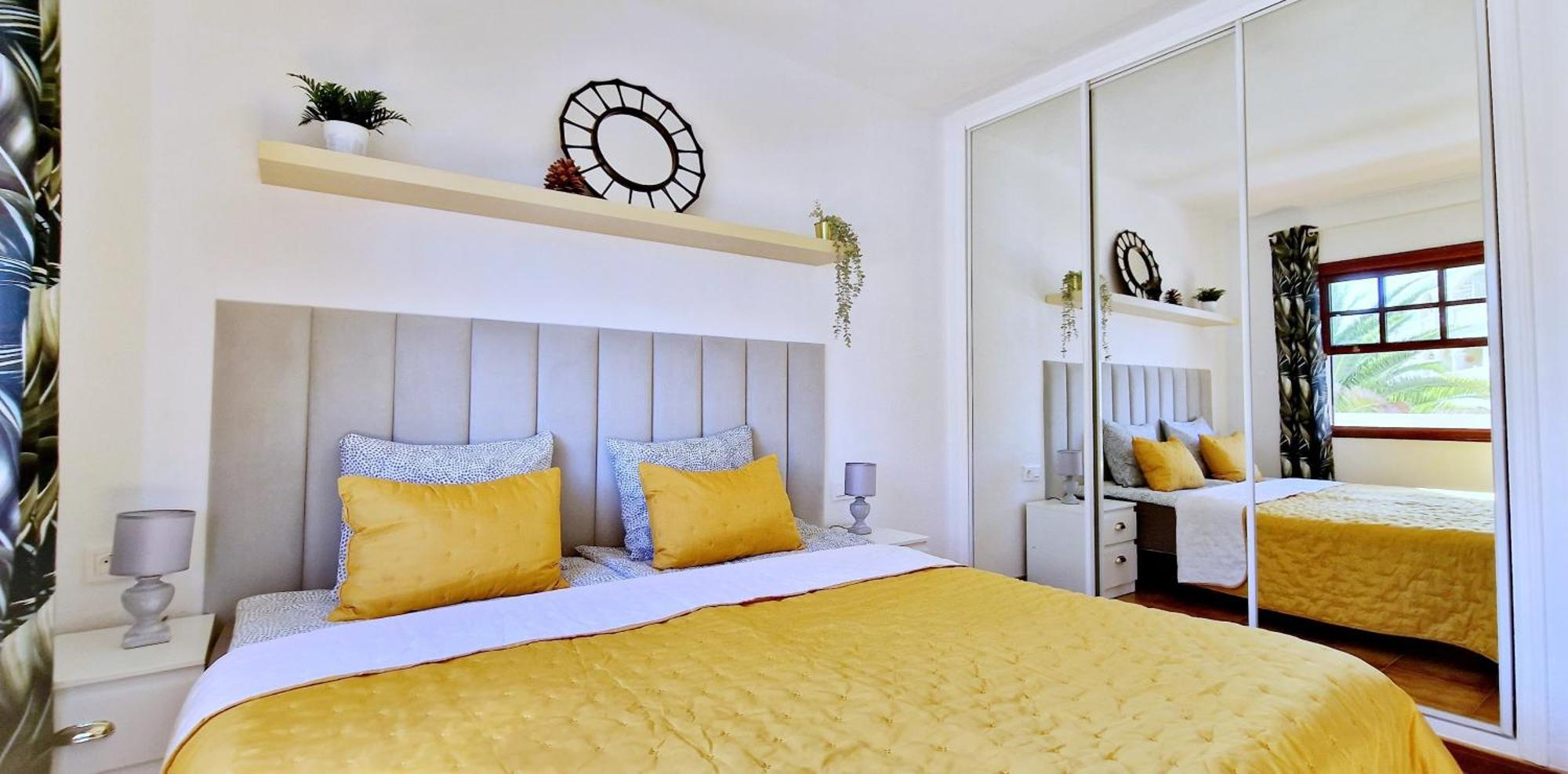 Strelitzia Apartment - Ocean View & Heated Pool San Miguel de Abona Exterior photo